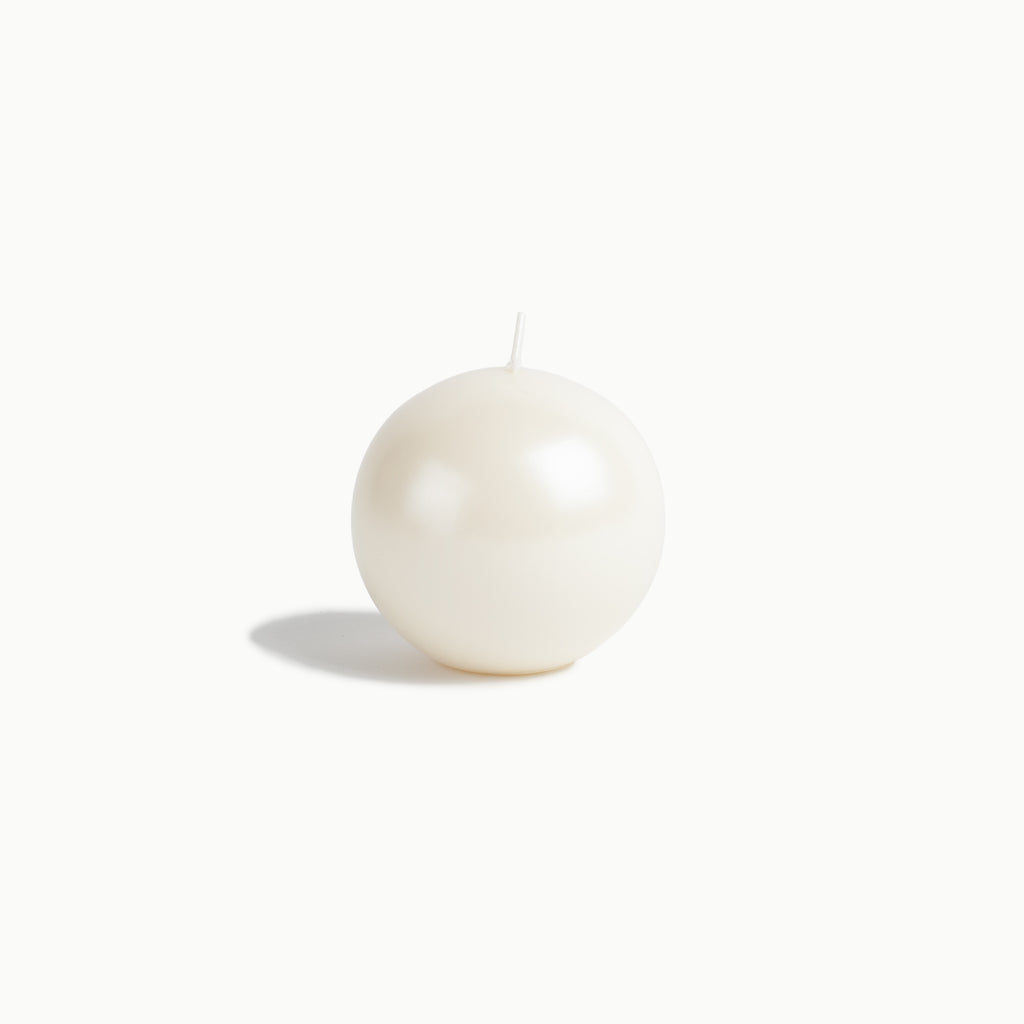 Sculptural Pearl Candle